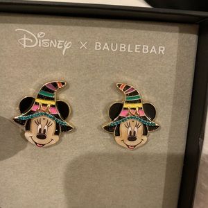 Disney x baublebar Minnie witch earrings